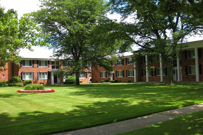 Foto del edificio - The Haven at Grosse Pointe