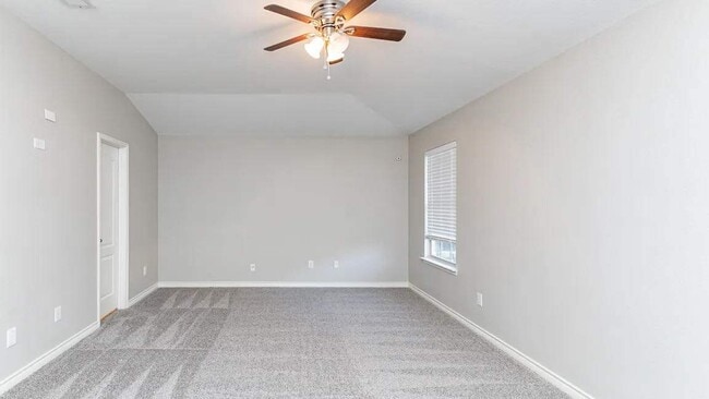 Building Photo - 6511 Lighthouse Way