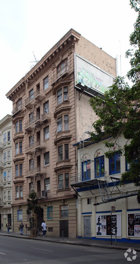 Edificio - Bernard Apartments