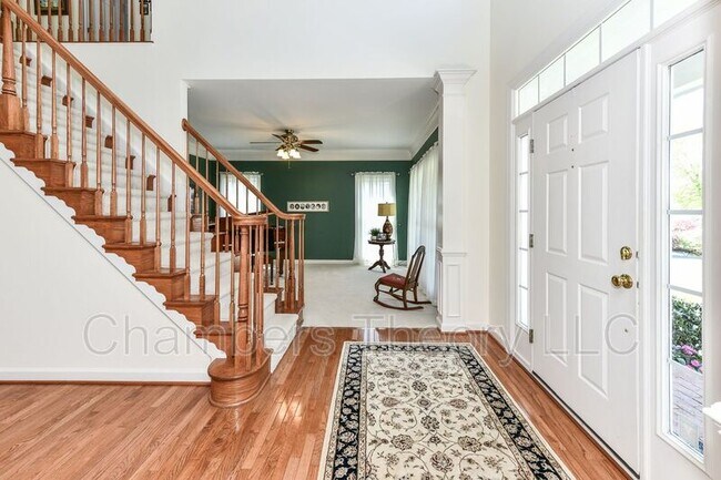 Foto del edificio - 22478 Forest Manor Dr