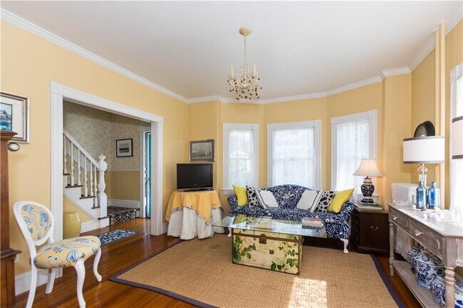 Building Photo - 18 Lucas Ave