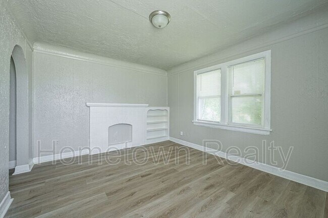 Foto del edificio - 1427 NE 28th St