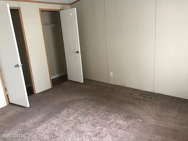 Building Photo - 205 Horne Ln