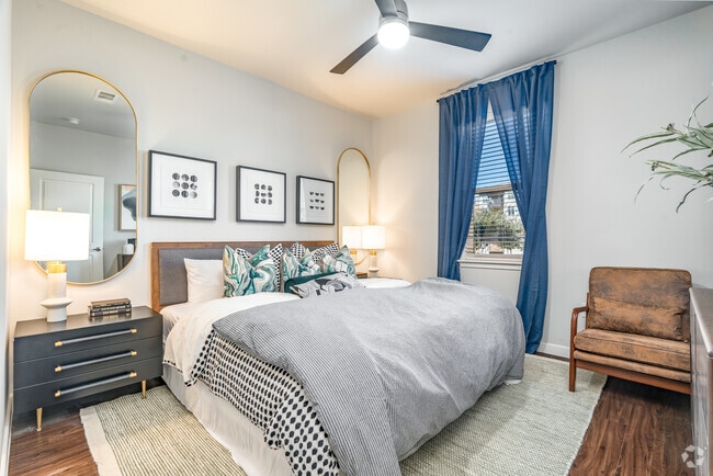 1BR, 1BA - 724SF - Bedroom - Discovery at The Realm