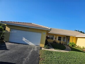 Building Photo - 3580 NW 110th Ln