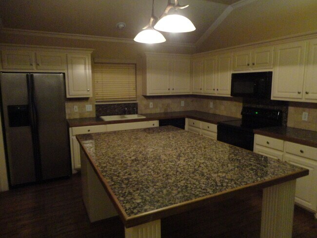 Foto del edificio - Nice home in South Lubbock.