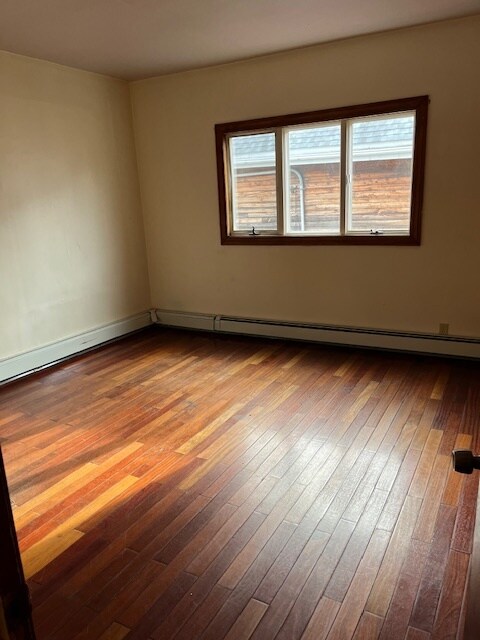 Foto del edificio - 569-2 Main St