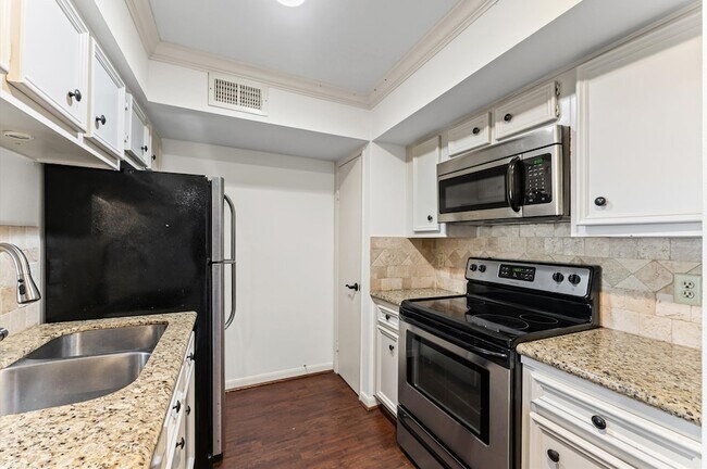 Foto del edificio - 2800 Jeanetta St