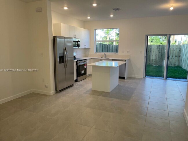 Foto del edificio - 29195 SW 162nd Ave