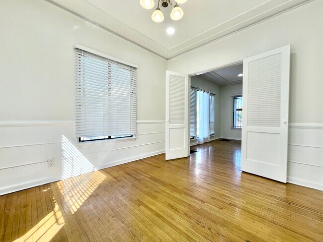 Foto del edificio - 5636 W 6th St