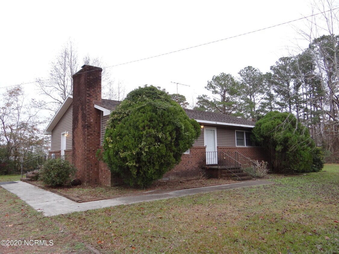 166 Ruth Ln, Beaufort, NC 28516 House Rental in Beaufort, NC