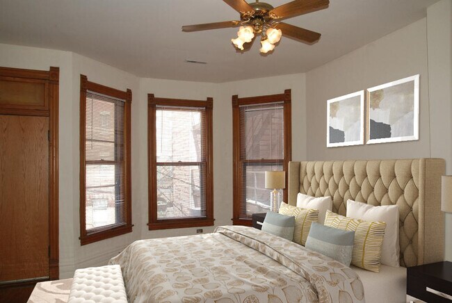 Foto del edificio - 506 W. Diversey