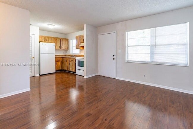 Foto del edificio - 5192 NE 6th Ave