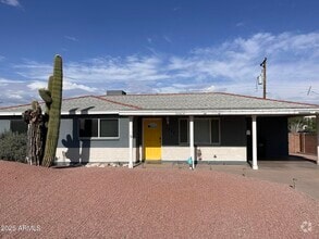 Building Photo - 1337 N 71st St