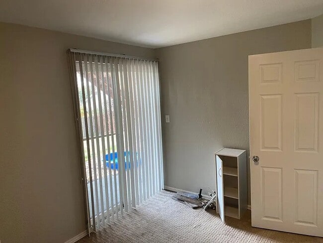 Building Photo - 5685 S Quemoy Ct