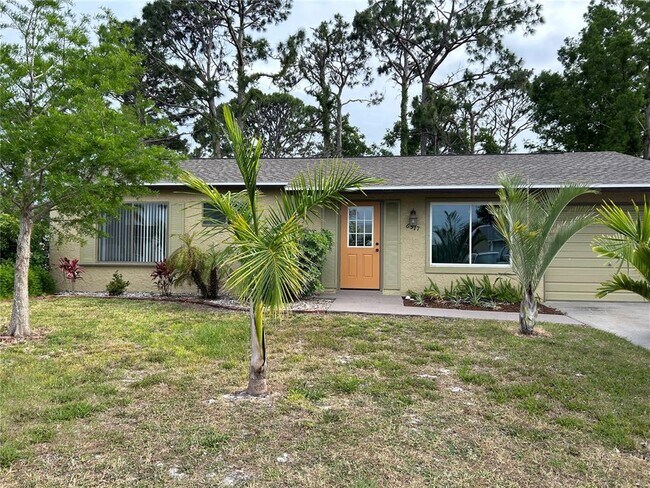 Foto del edificio - 6517 Kenwood Dr
