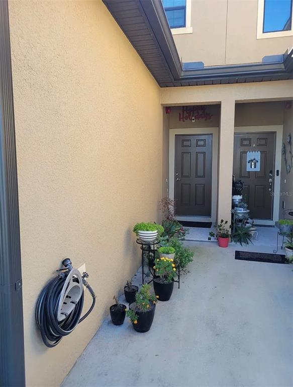Foto del edificio - 2486 Seven Oaks Dr
