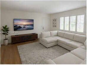 Building Photo - 7880 SW 55th Ave