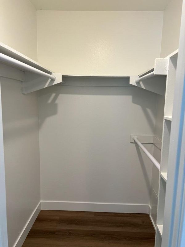 Foto del edificio - 161 Greentree Ln