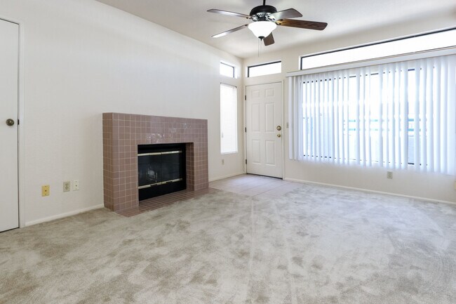 Building Photo - 7945 E Colette Cir