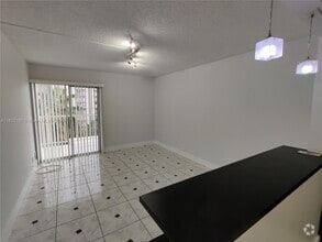 Building Photo - 801 NW 47th Ave