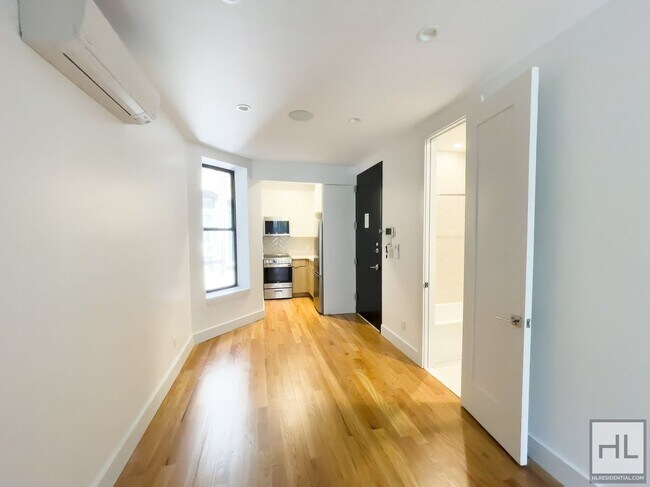Foto del edificio - EAST 93 STREET / Great Upper East Side Loc...