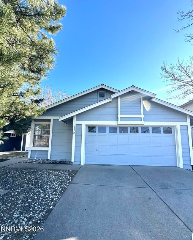 Building Photo - 6052 Walnut Creek Rd