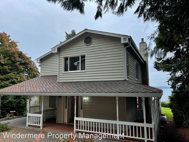 Building Photo - 3 br, 3 bath House - 7484 Madrona Drive NE