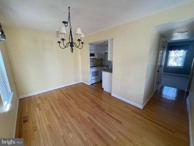 Building Photo - 6304 Ducketts Ln