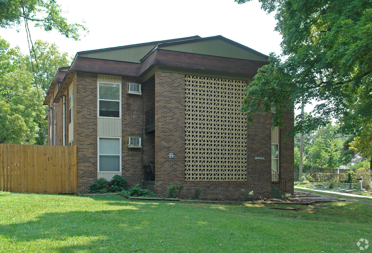 Foto principal - 901 N 12th St