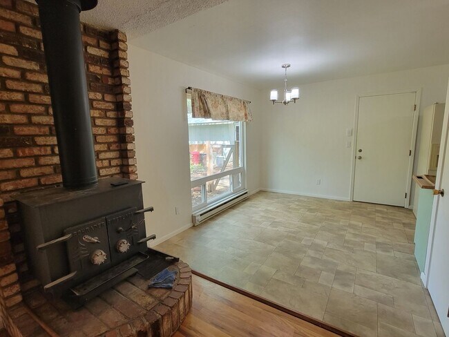 Foto del edificio - Nice Home Near Weaverville!!