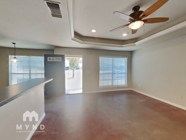 Building Photo - 125 Jolin Ln