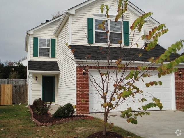 Building Photo - 2208 Tucca Way