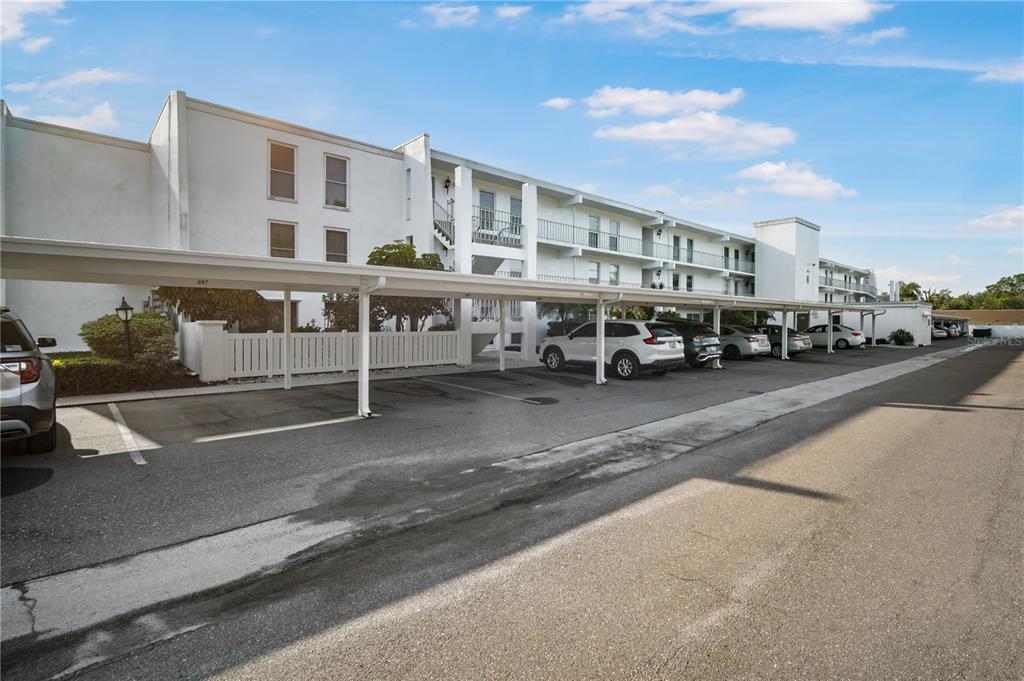 Foto principal - 1655 S Highland Ave