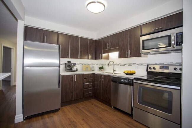 Photo du bâtiment - 675 Richmond Street