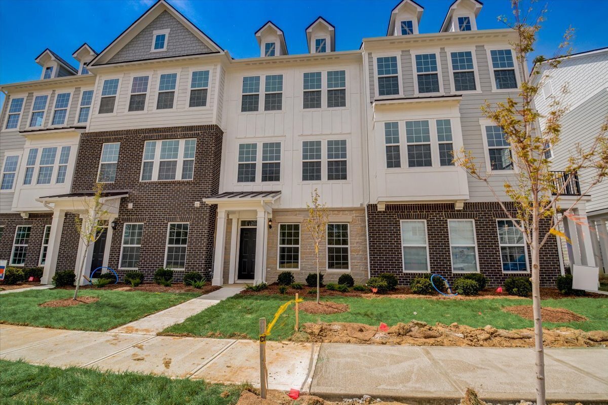 14525 Brecon Ln, Carmel, IN 46074 Townhome Rentals in Carmel IN