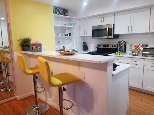 Building Photo - 4413 Pembrook Village Dr
