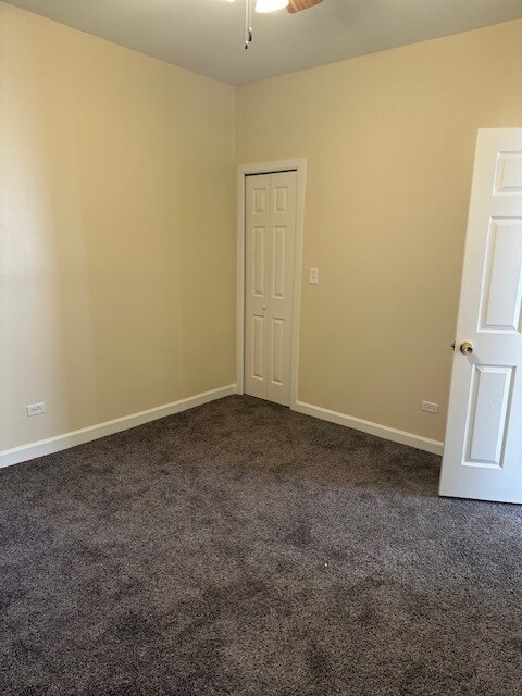 Cama 2 - 4610 S Calumet Ave