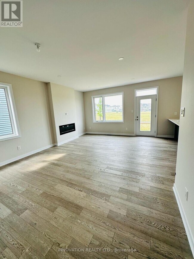 Photo du bâtiment - 322 Canadensis Ln