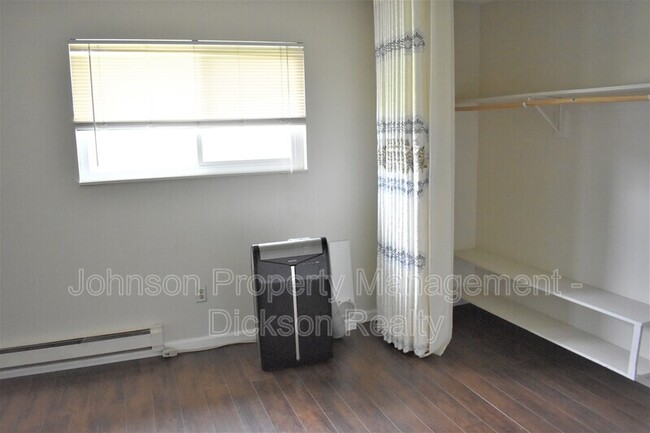 Foto del edificio - 576 Smithridge Park