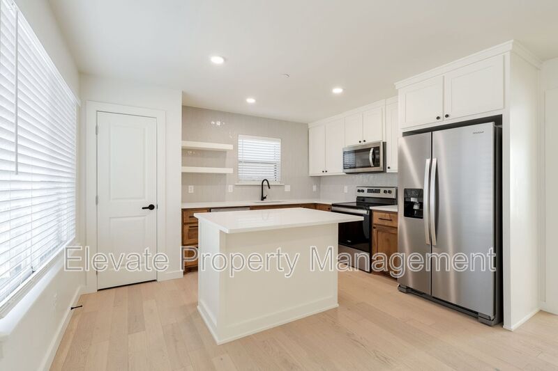 Primary Photo - 1614 NW 17th St