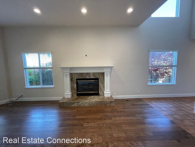 Foto del edificio - 3 br, 2.5 bath House - 7161 Brisbane Court