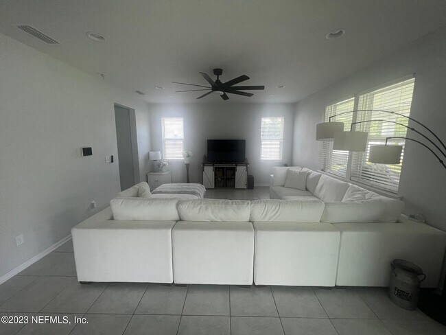 Foto del edificio - 3374 Traceland Oak Ln