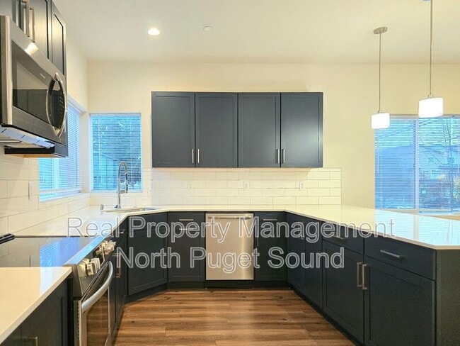 Building Photo - 17417 W Main St