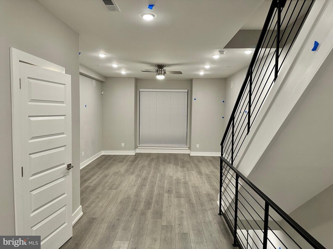 Foto principal - 2530 N Howard St