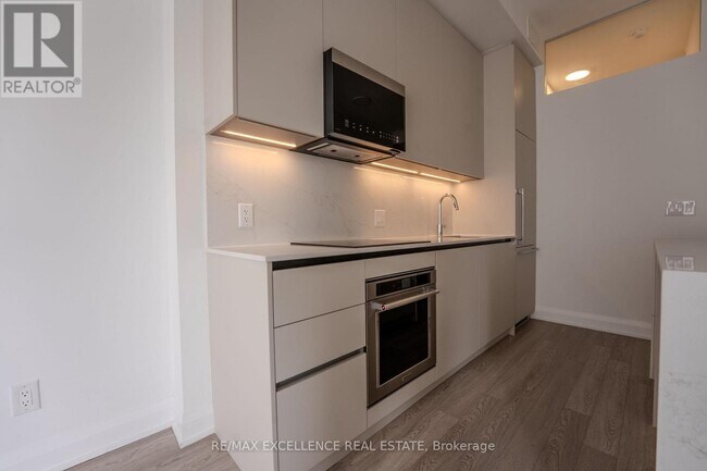 Building Photo - 3250 Carding Mill Trail