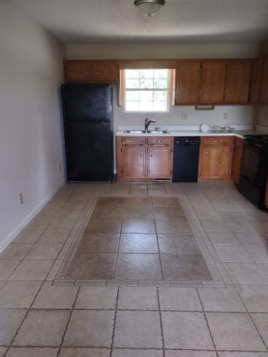 Foto del edificio - 253 Hunt Hollow Dr