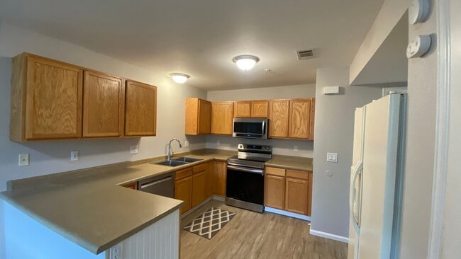 Photo - 2 Bedroom 2 1/2 Bathroom Brighton Condo