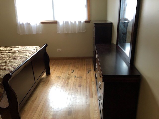 Foto del edificio - 6213 W Belmont Ave