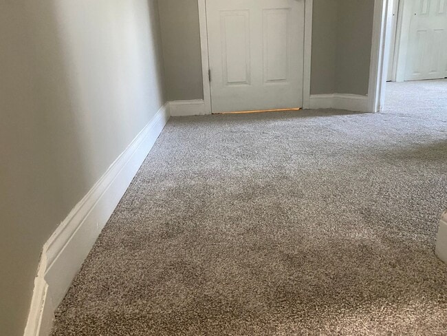 Building Photo - Beautiful 4 Bed Ready for Move In!